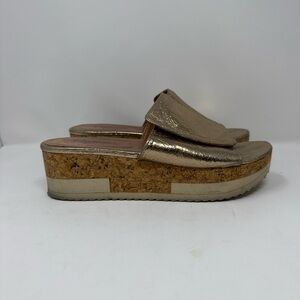 Homers Artisan Gold Metallic Wedge Sandals Size US 8